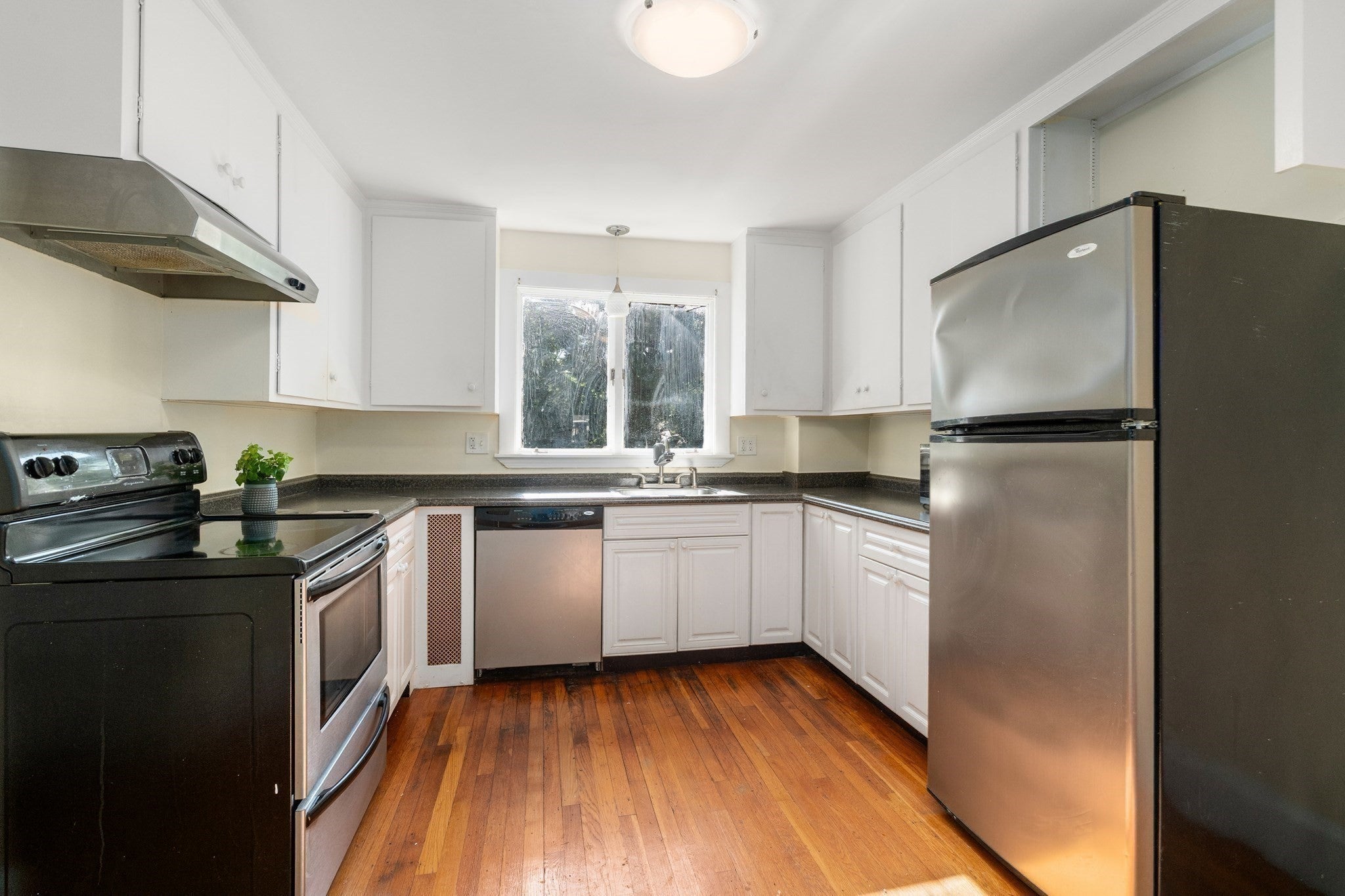 2 Wyman Ct #1, Winchester, MA, 2 Wyman Ct #1, Winchester, MA Photo #8