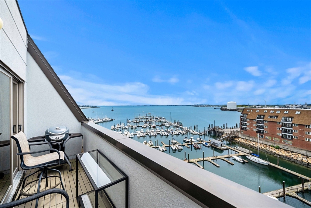 150 Lynnway 702