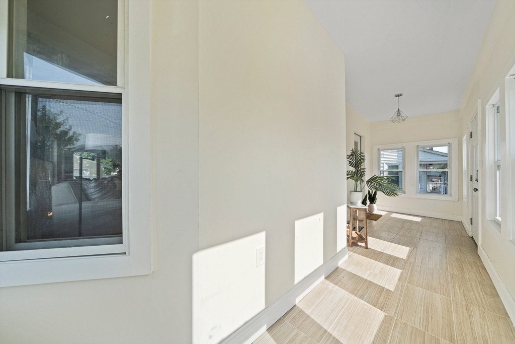 26 Stewart St