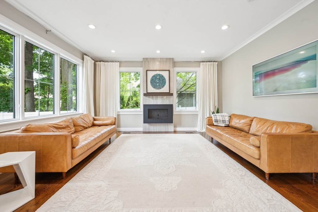 46 Greenough St 46