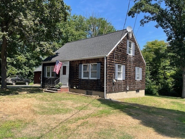37 Eames St