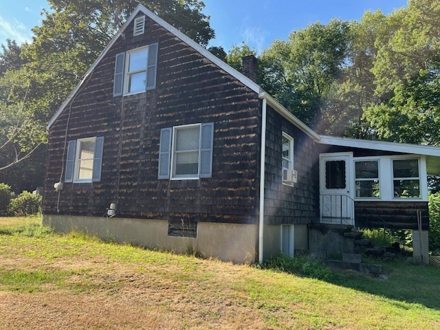 37 Eames St