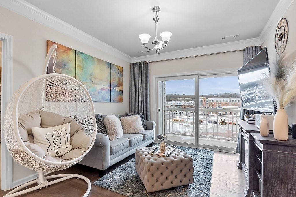 120 University Ave 2308