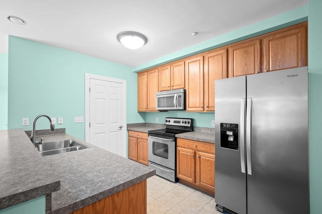 6 Woodman WAY #408, Newburyport, MA, 6 Woodman WAY #408, Newburyport, MA Photo #10