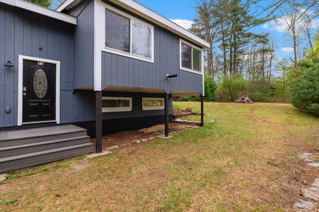31 Camp Rd