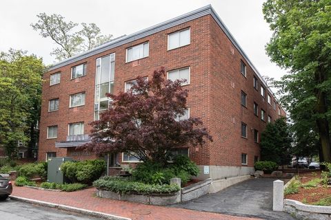 329 Harvard St 1 Cambridge MA 02139