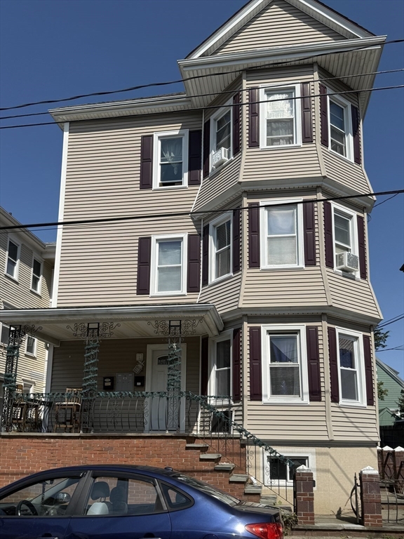 301 Davis St