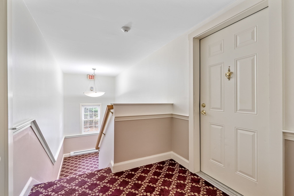 16 Wampus Avenue 32