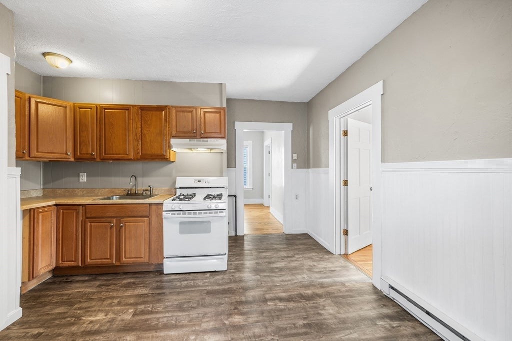 5 Freeland Ter, Worcester, MA, 5 Freeland Ter, Worcester, MA Photo #15