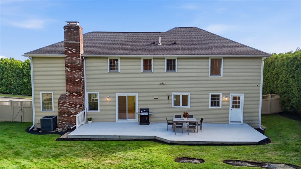 44 Raffaele Drive, Waltham, MA, 44 Raffaele Drive, Waltham, MA Photo #29