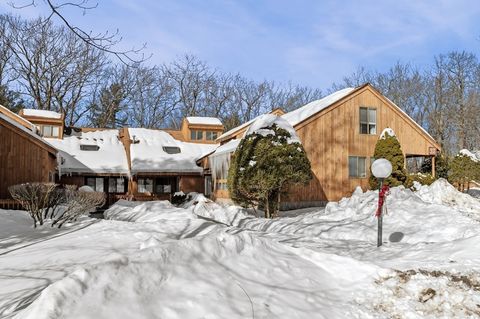 27 Littlefield Ct 27 Haverhill MA 01832