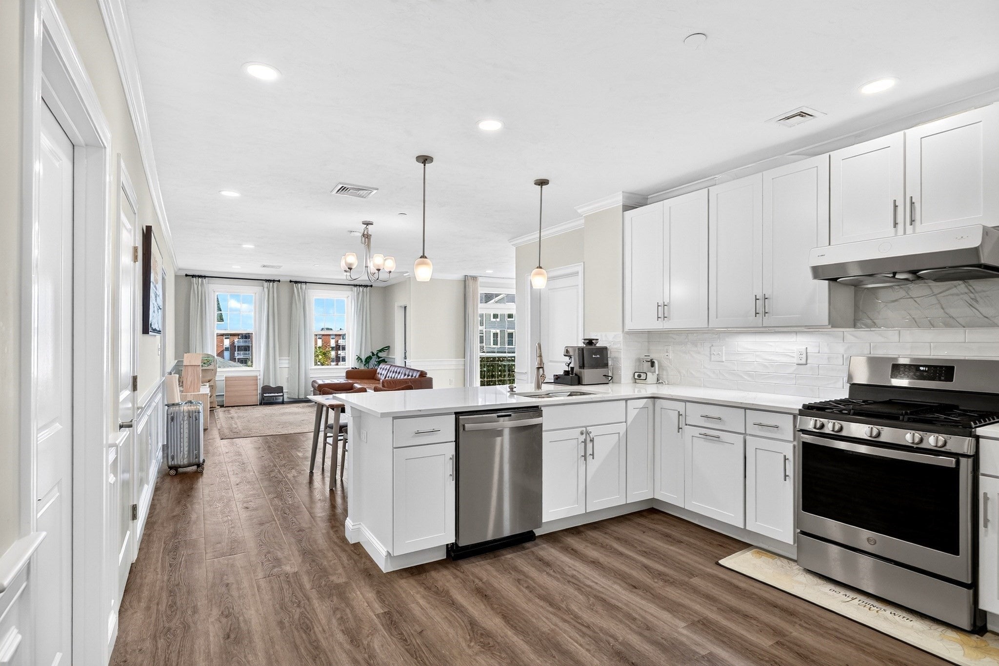 320 Middlesex Ave D307