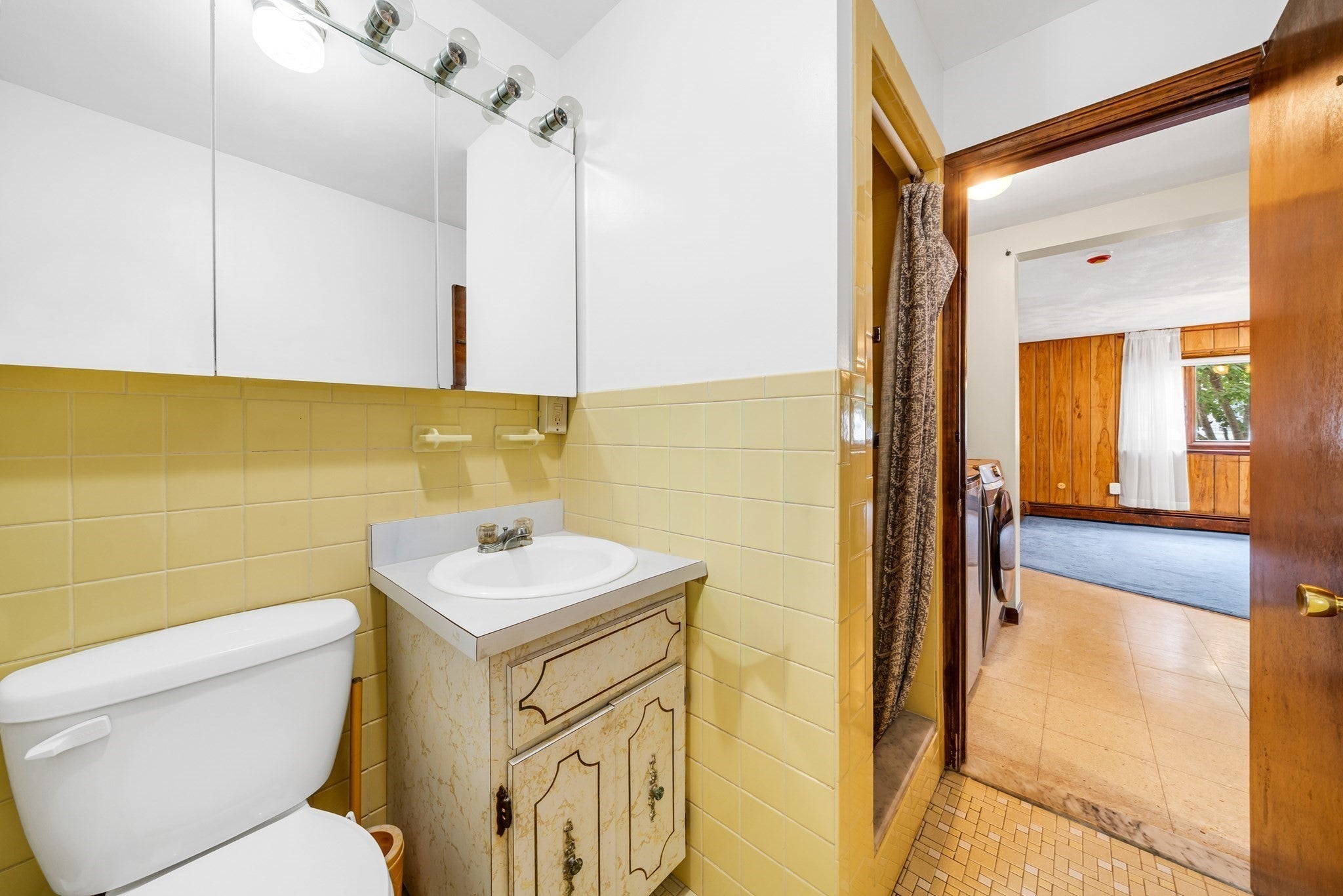 32 Robert Rd, Revere, MA Photo #26