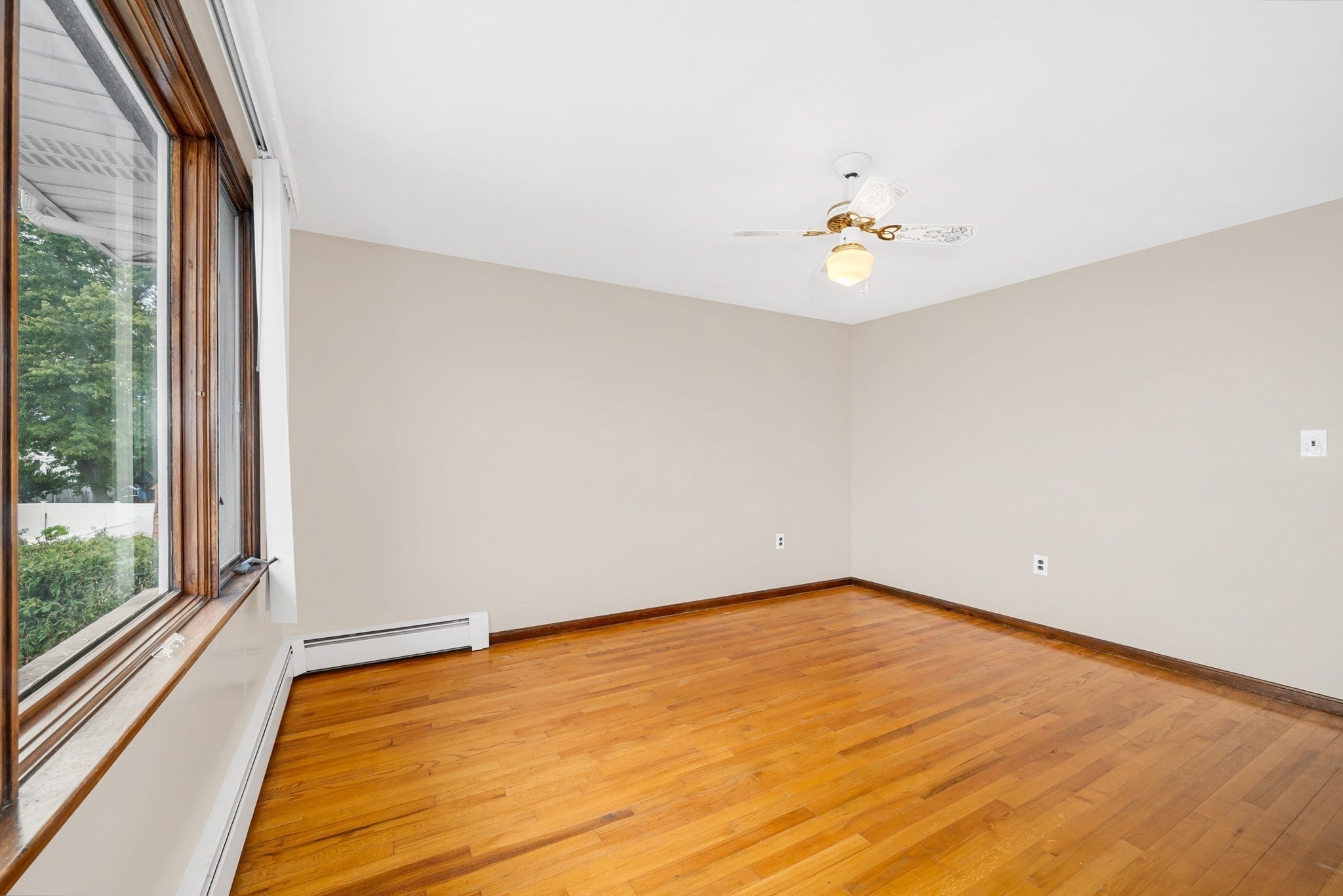 32 Robert Rd, Revere, MA Photo #16