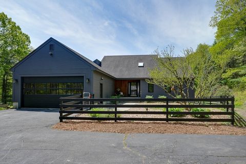 161 Randall Rd Berlin MA 01503