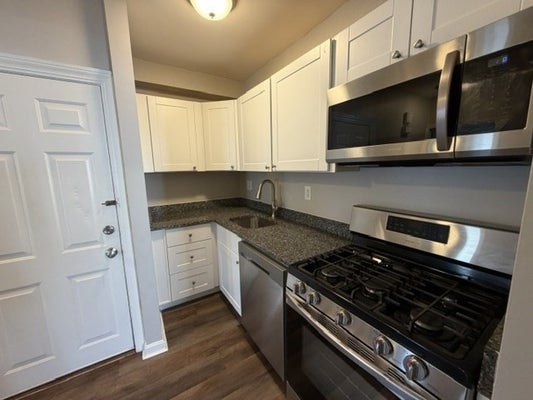 274 RIVER ST # 2, WALTHAM, MA 02453 - Image ed5b17557d7b8e659ac30e0a0fdfd9be/341014807