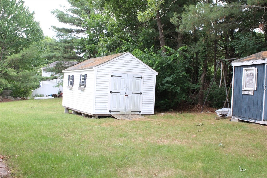 46 Phillip Dr