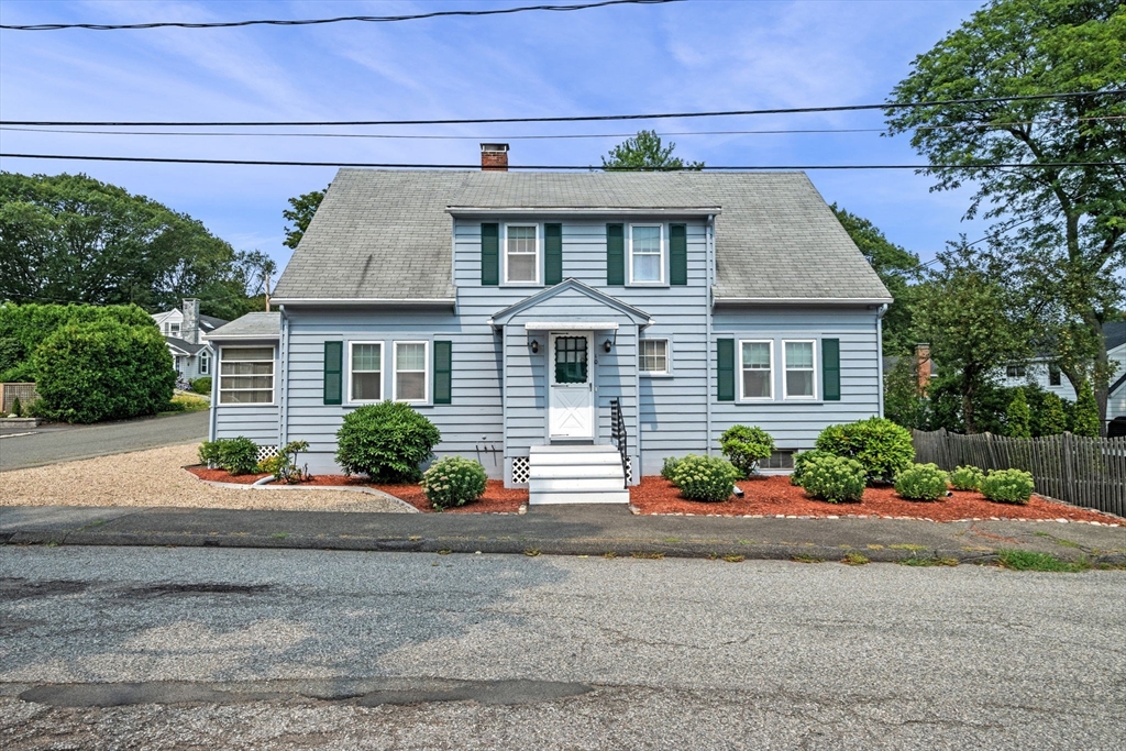 10 Shepard St