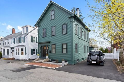 6 Vernon Street Newburyport MA 01950