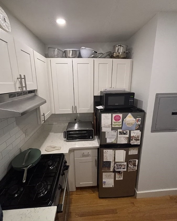 148 Pleasant Street 2