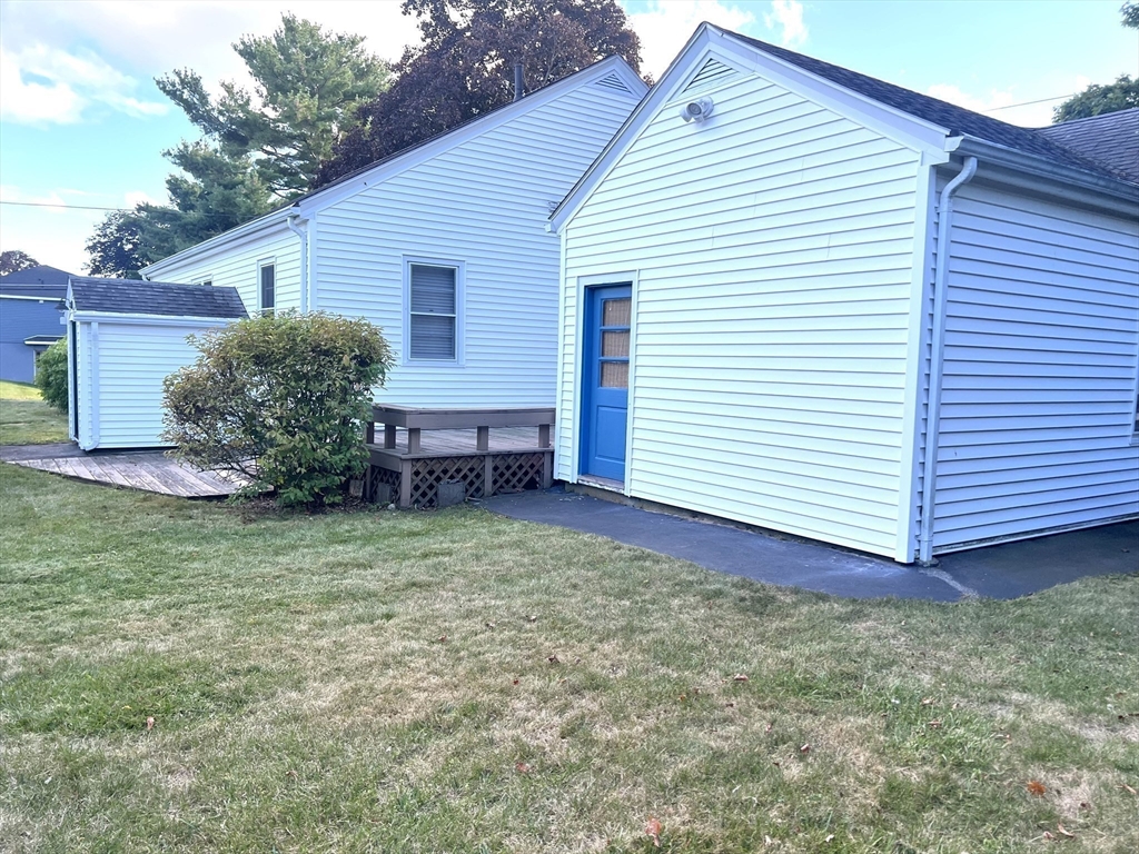 32 Brodeur Ave
