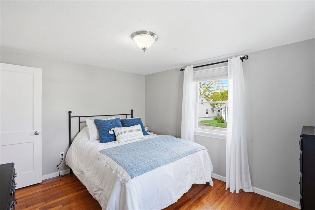 77 Weyham Rd, Weymouth, MA Photo #11