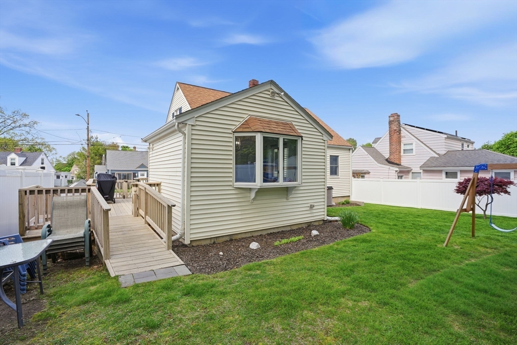 77 Weyham Rd, Weymouth, MA Photo #18