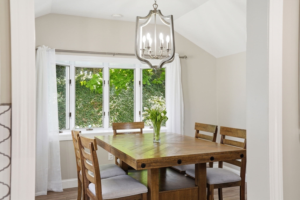 77 Weyham Rd, Weymouth, MA Photo #10