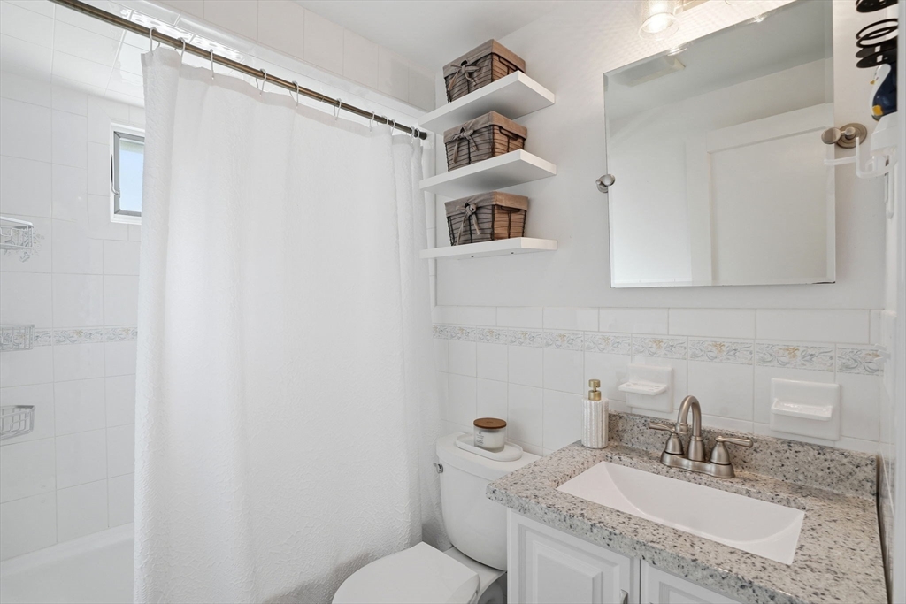 77 Weyham Rd, Weymouth, MA Photo #13