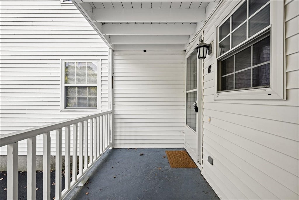 17 Wysocki Dr 42