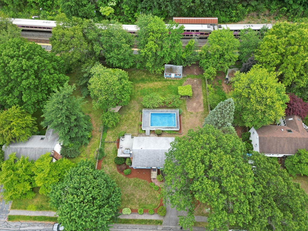 10 Tamarack Road