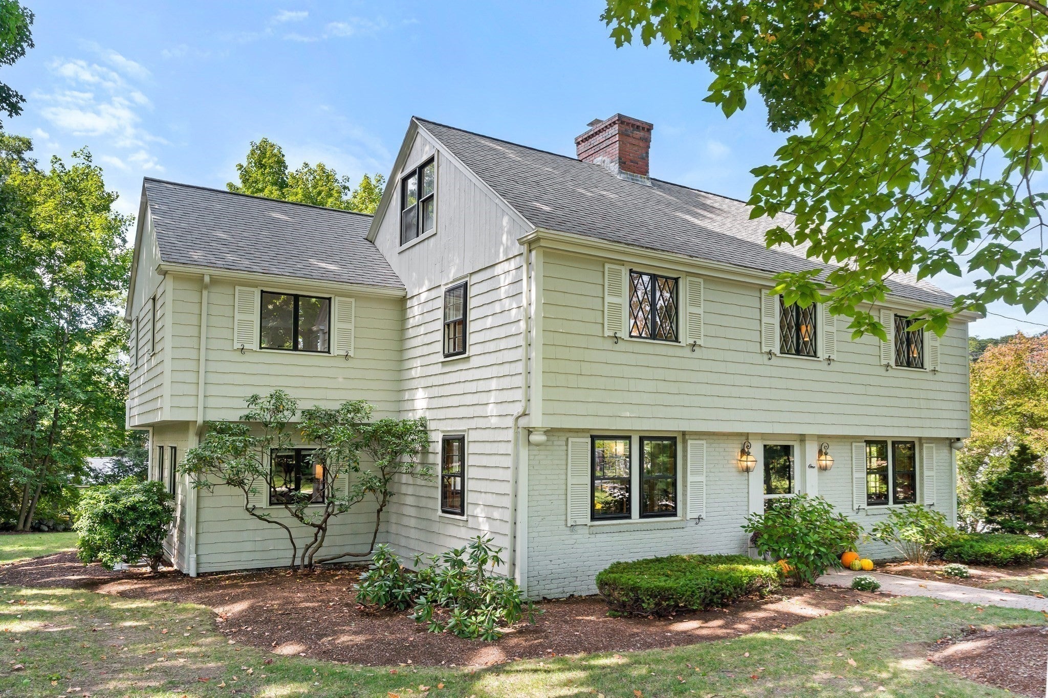 1 Overlook Way, Winchester, MA, 1 Overlook Way, Winchester, MA Photo #37