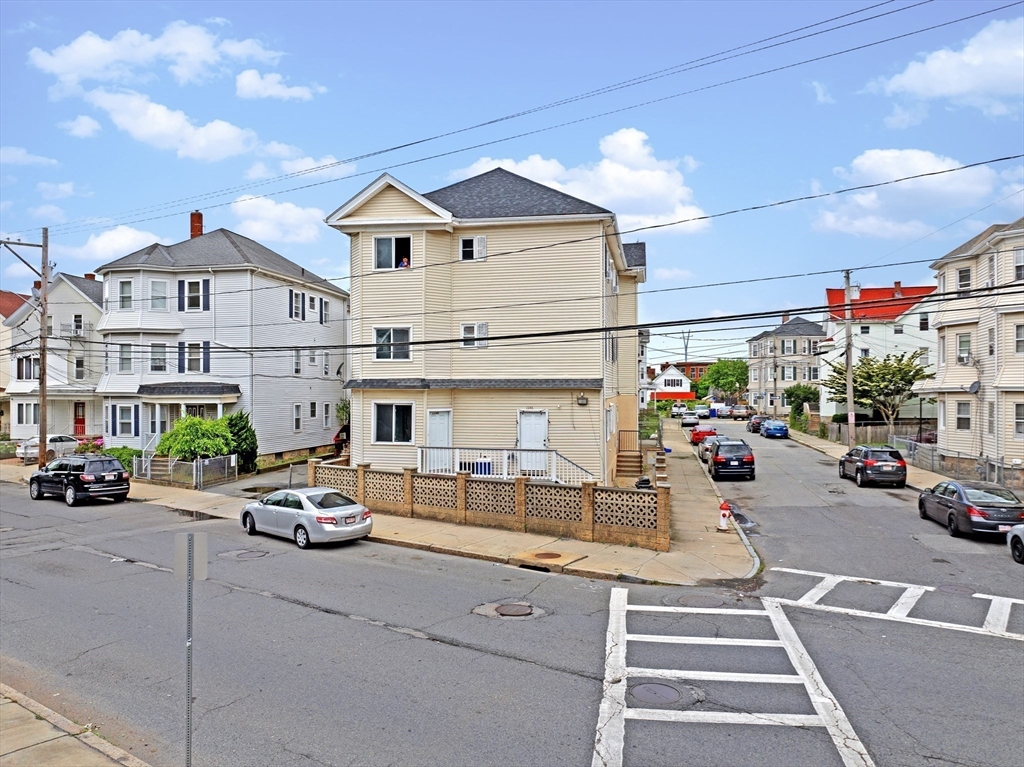 1240-1246 N Main St