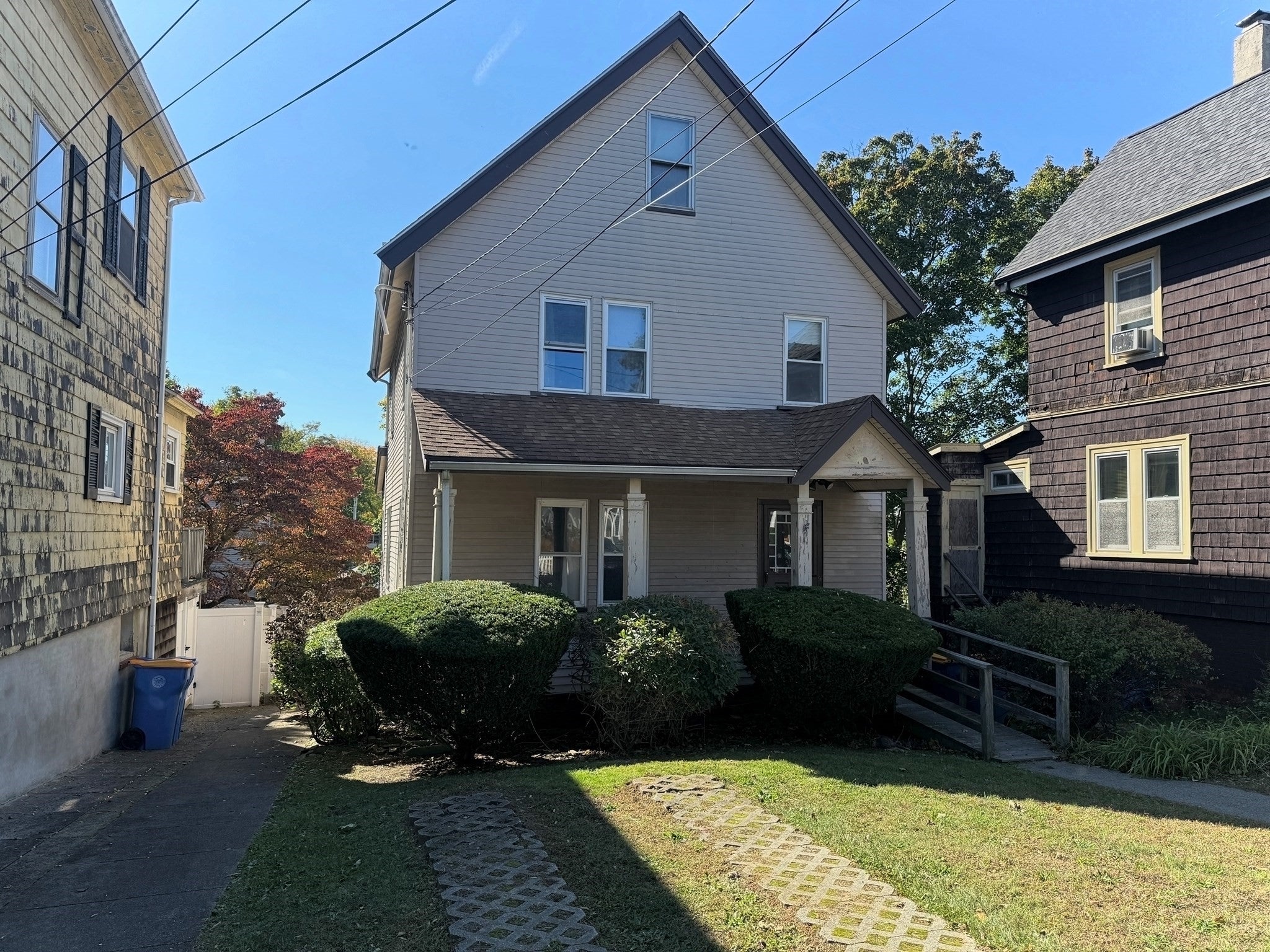 Photo of 91 Fremont St, Winthrop, MA