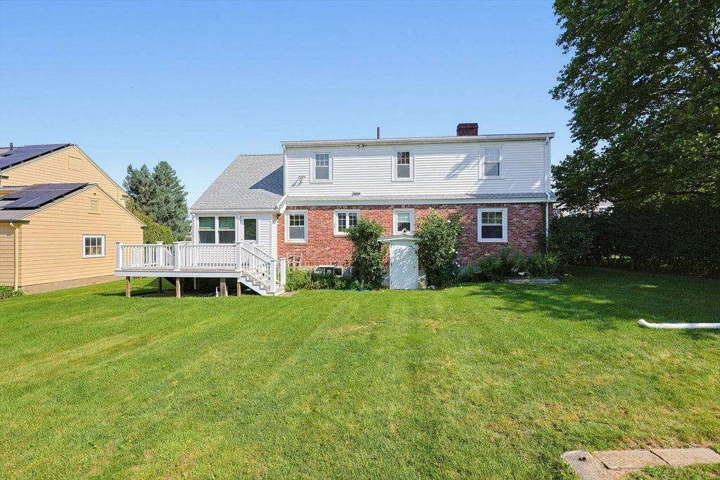 70 Oakdale Rd