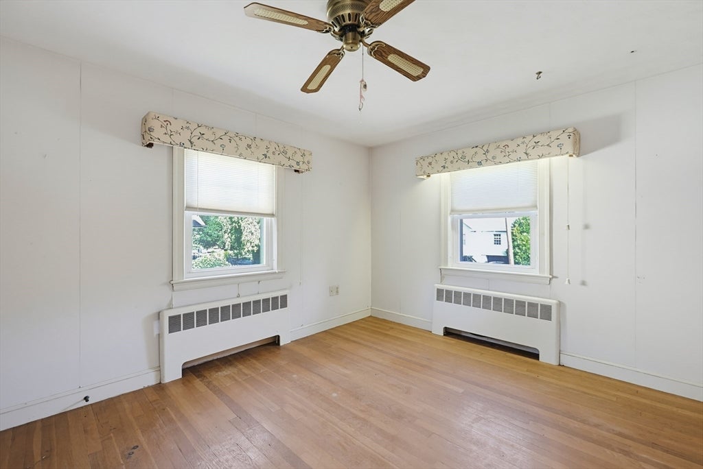 70 Oakdale Rd, Newton, MA Photo #20