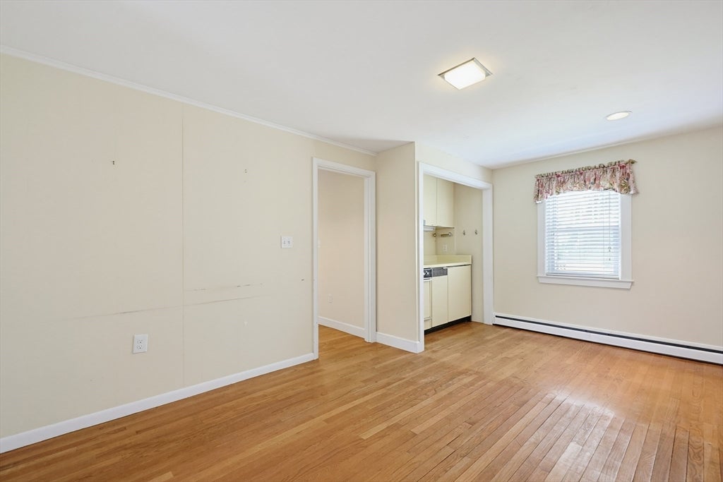 70 Oakdale Rd, Newton, MA Photo #22