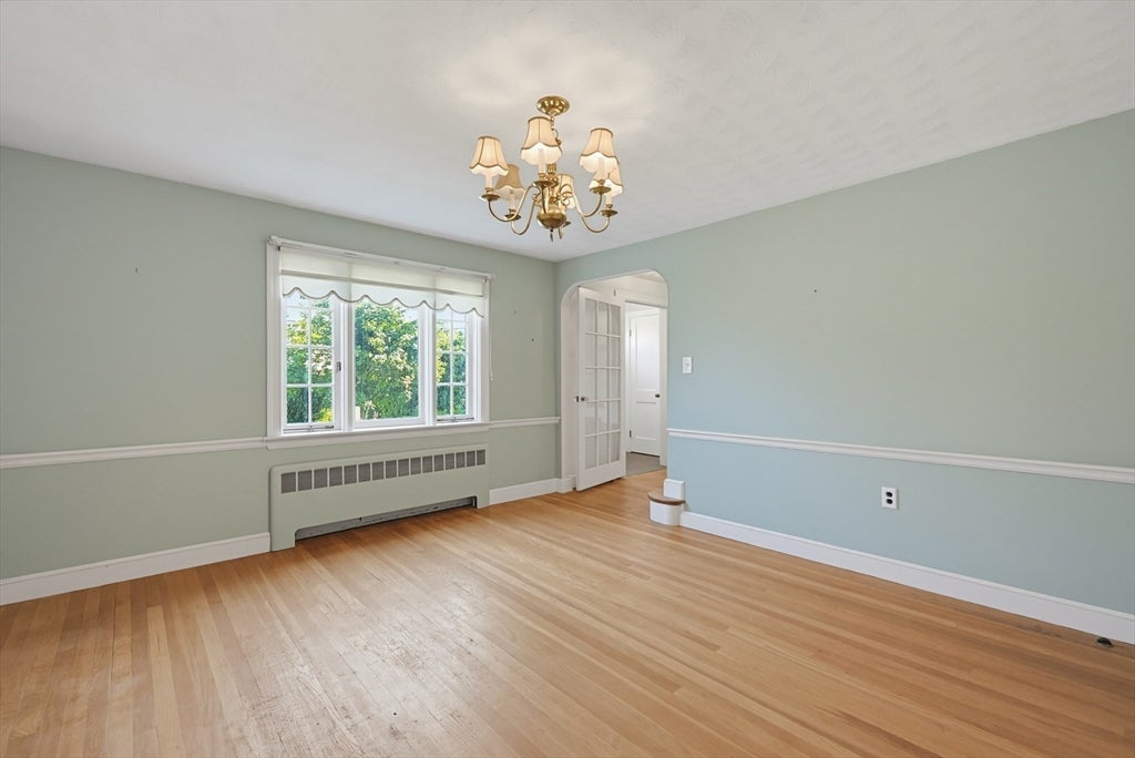 70 Oakdale Rd, Newton, MA Photo #10