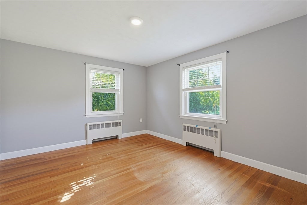 70 Oakdale Rd, Newton, MA Photo #24