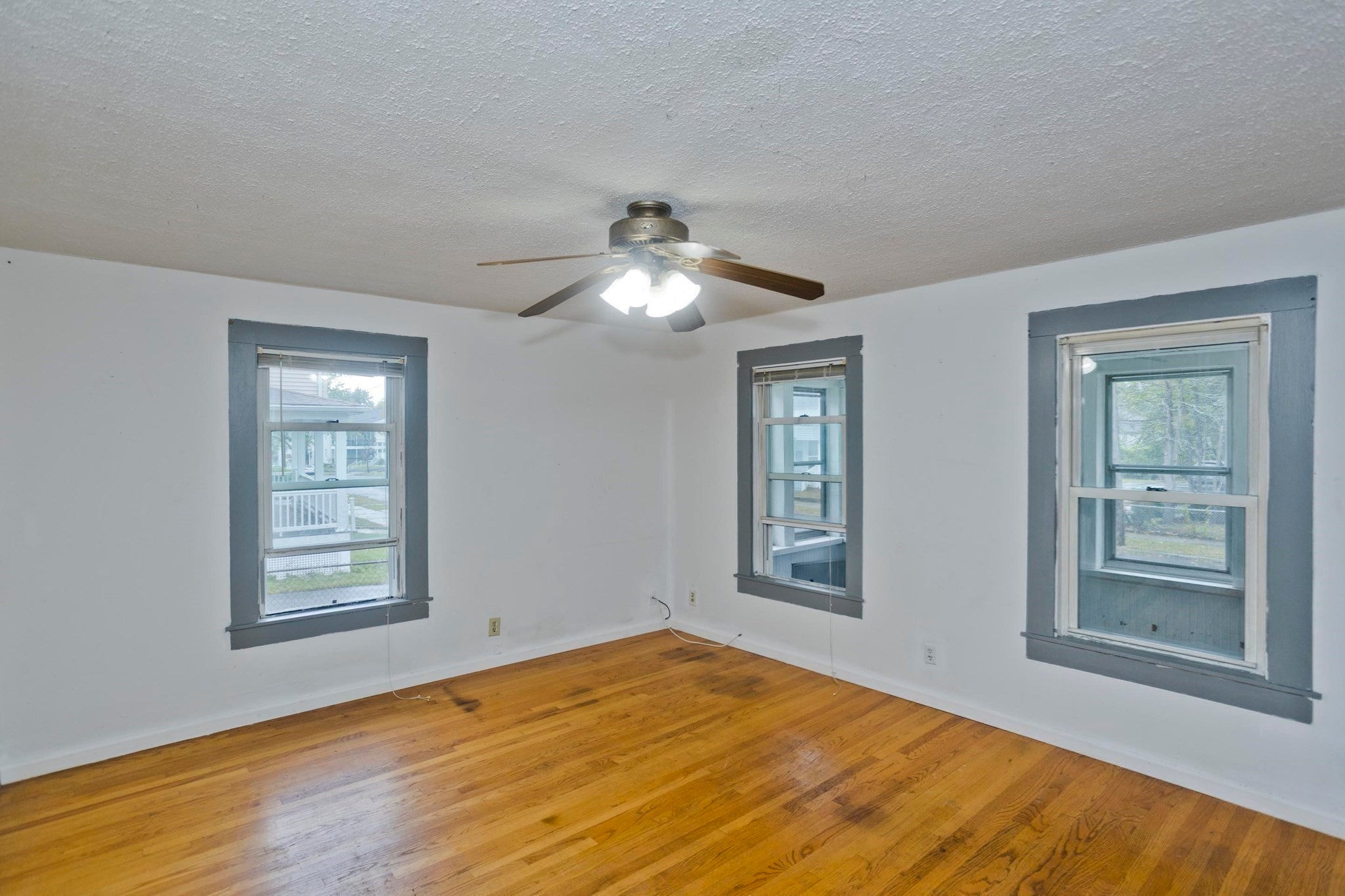 1439 Worcester St, Springfield, MA Photo #13