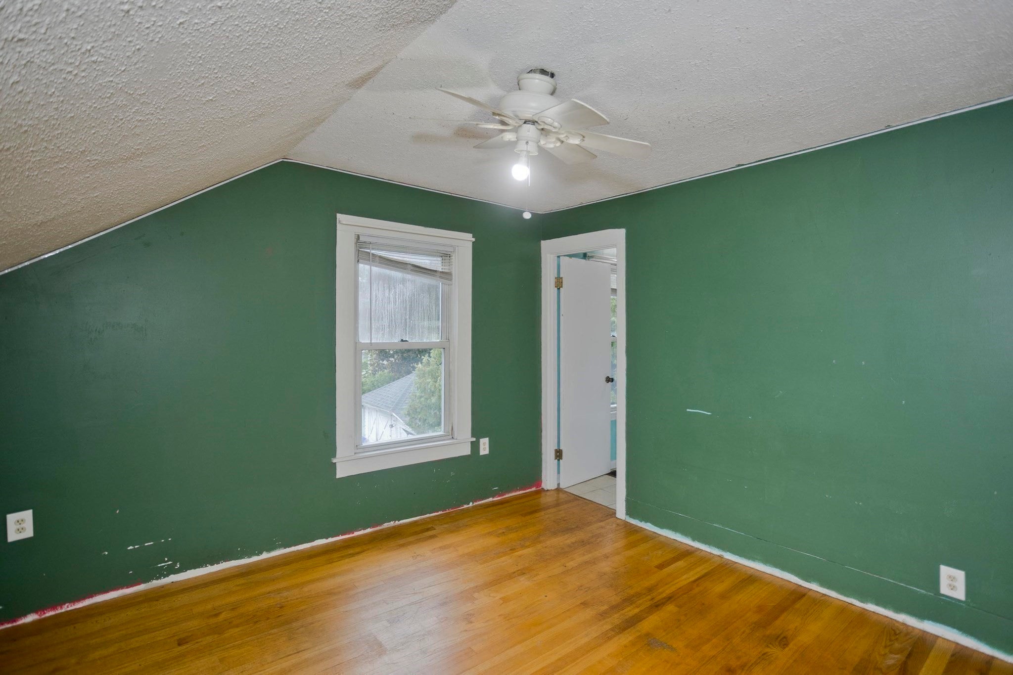 1439 Worcester St, Springfield, MA Photo #18