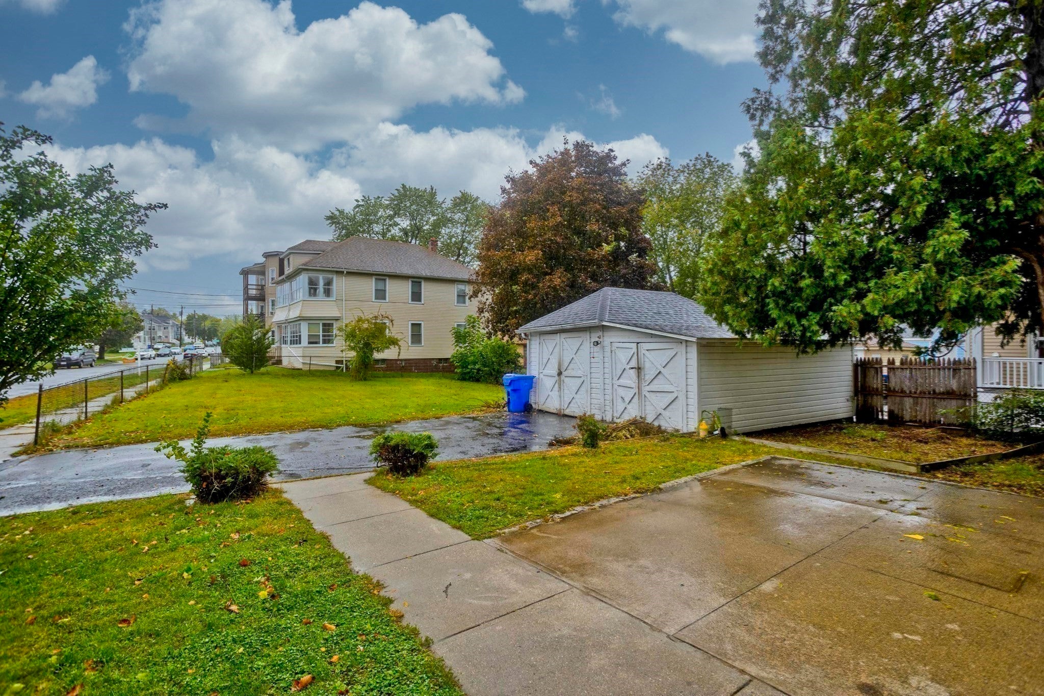 1439 Worcester St, Springfield, MA Photo #31