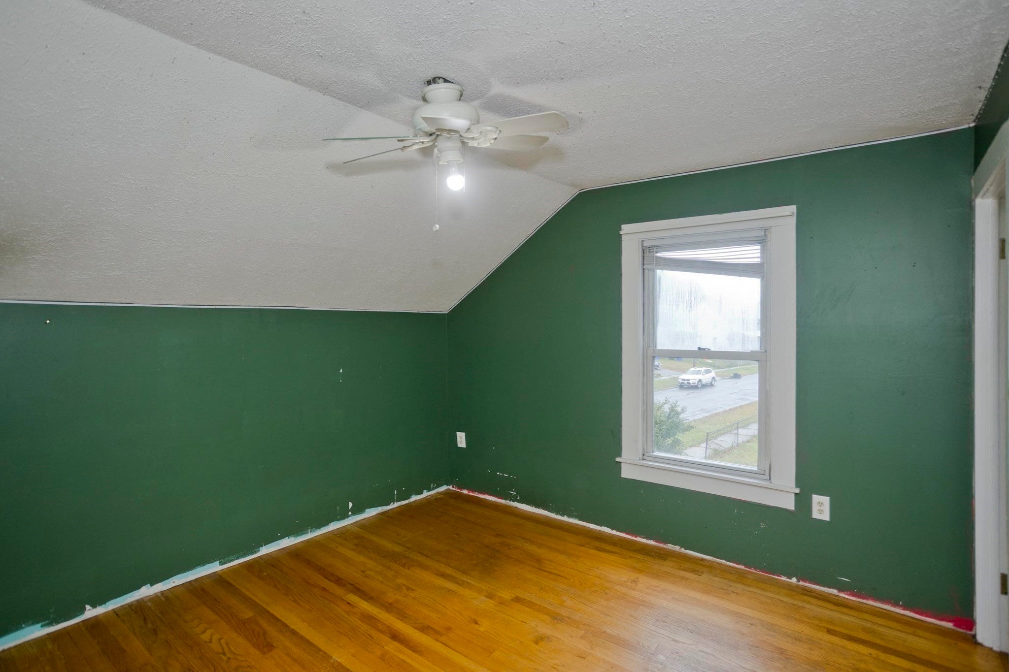 1439 Worcester St, Springfield, MA Photo #17