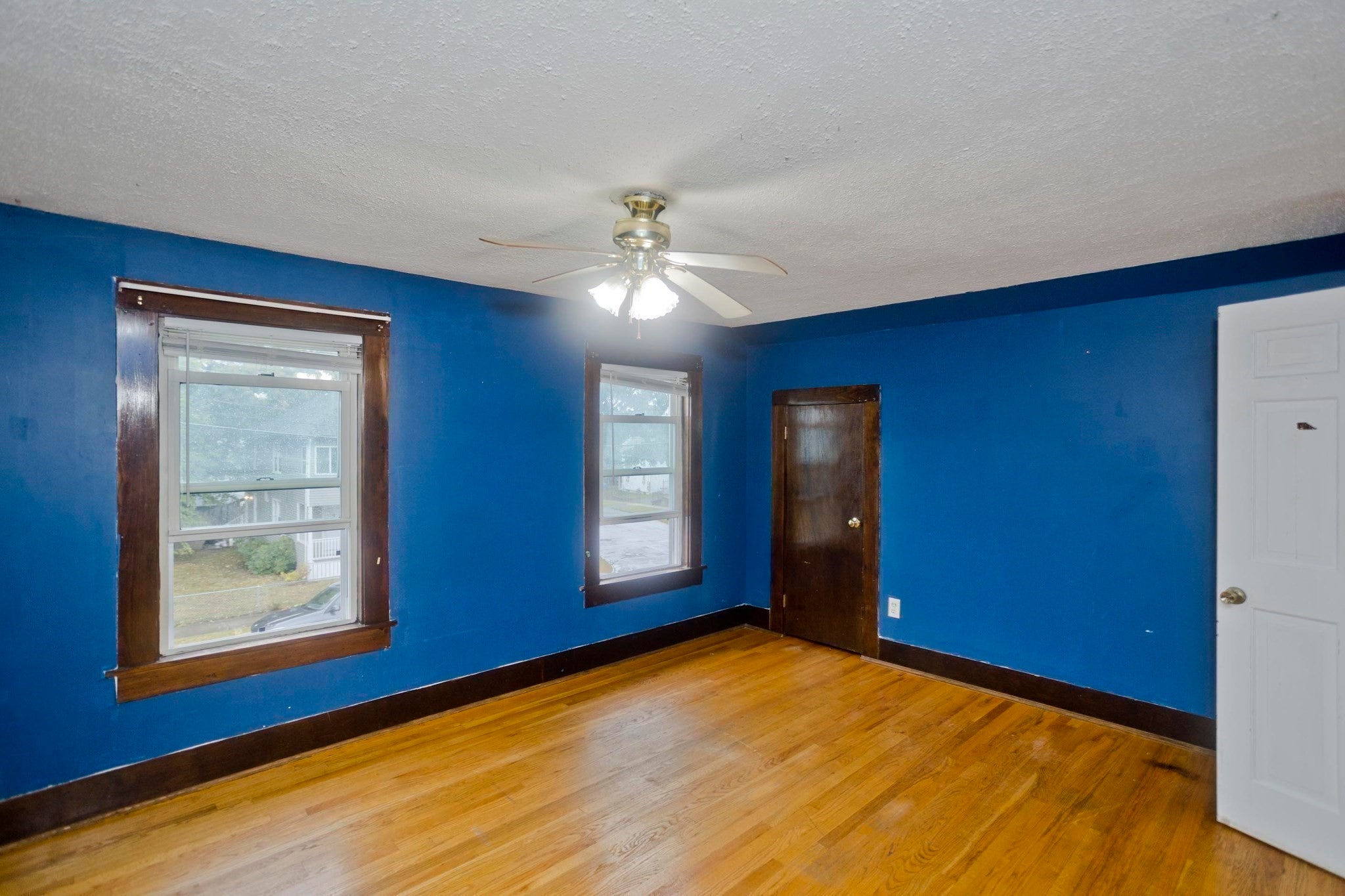 1439 Worcester St, Springfield, MA Photo #23