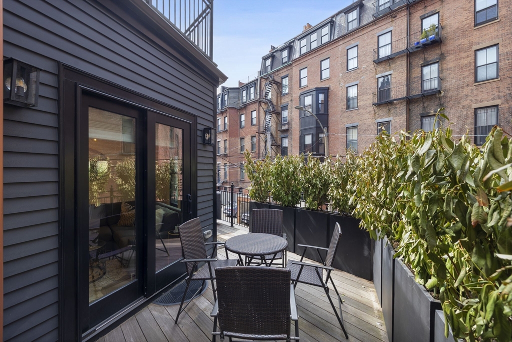 167 Marlborough 1