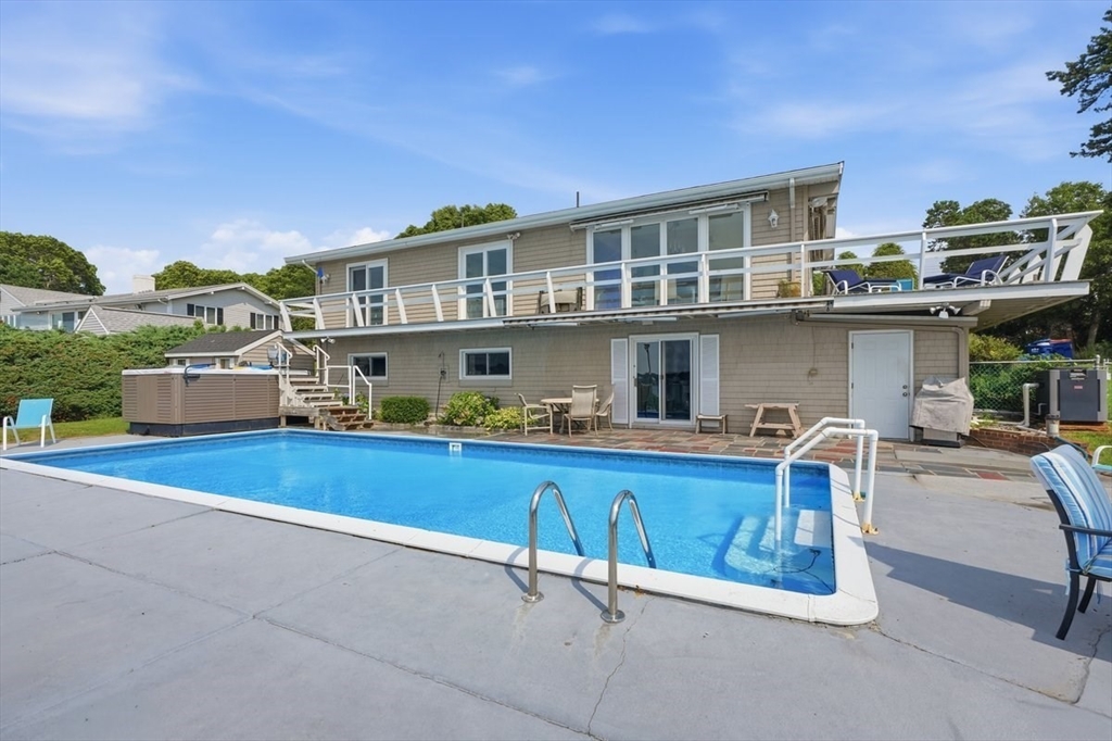 79 Edgewater Dr, Wareham, MA Photo #21