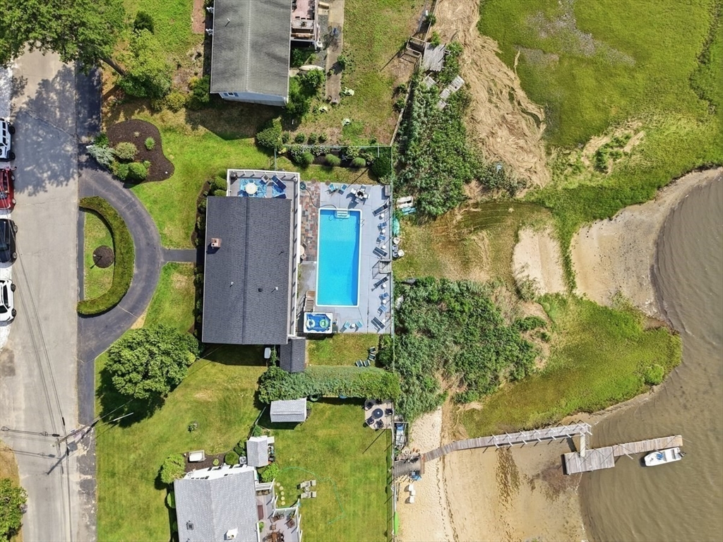 79 Edgewater Dr, Wareham, MA Photo #26