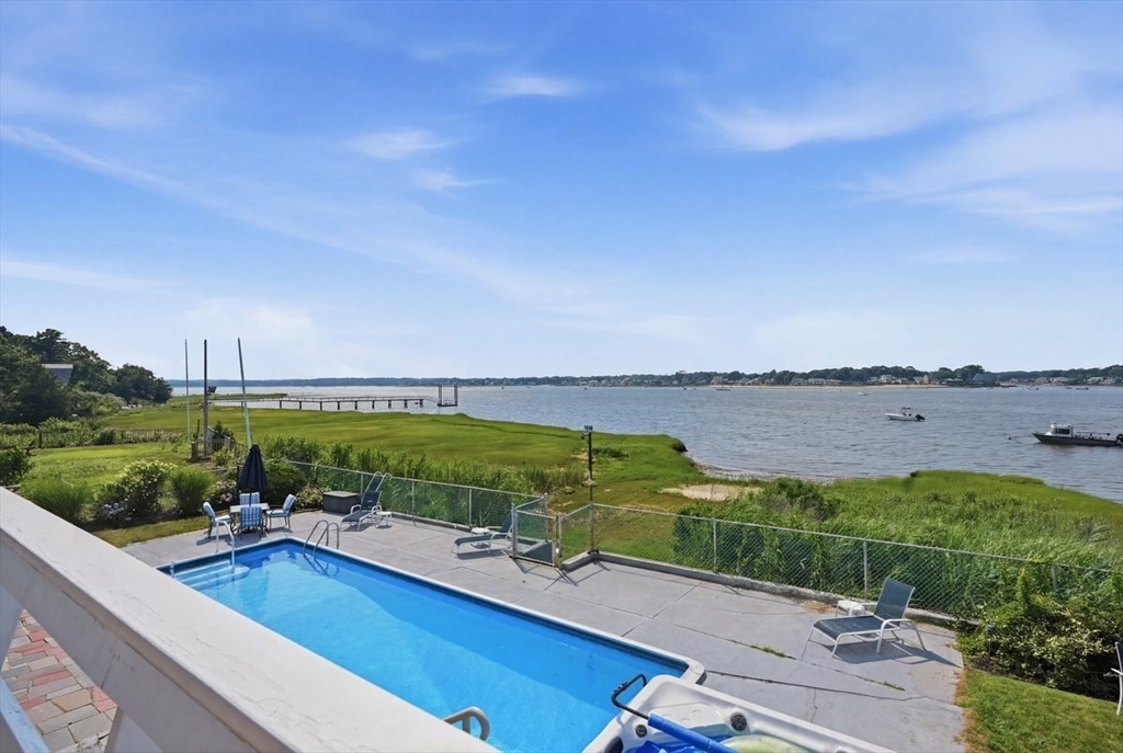 79 Edgewater Dr, Wareham, MA Photo #22