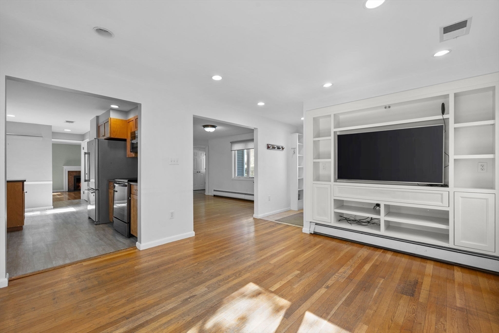 43 Grove Hill Park