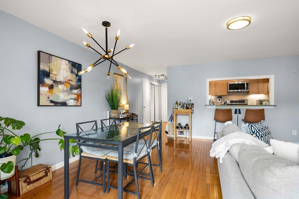 121 Tremont St 316